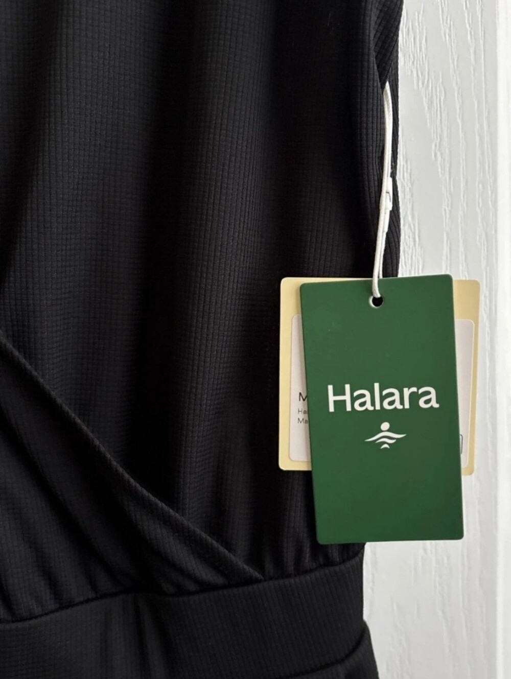 Halara Black V Neck  Women's Jumpsuit  Ribbed Detail NWT